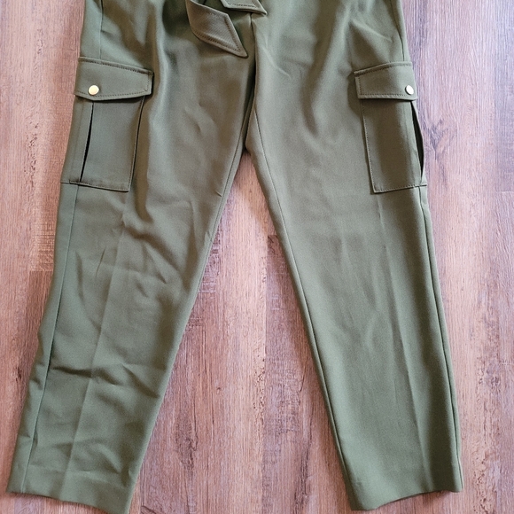 Pants - Picture 2 of 3